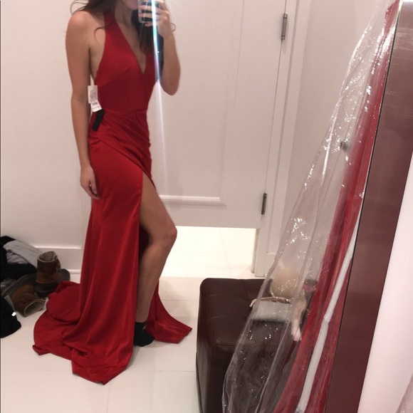 Red formal dress - Picture 3 of 4